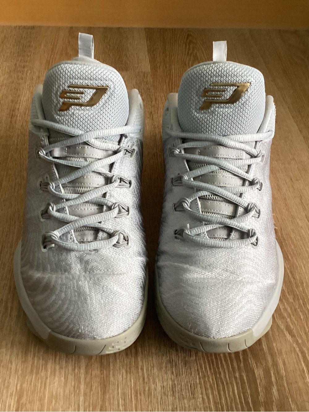 Air Jordan CP3.X AE Men's Athletic Shoes Gray w/ Gold Logo Size 9.5 897507-001